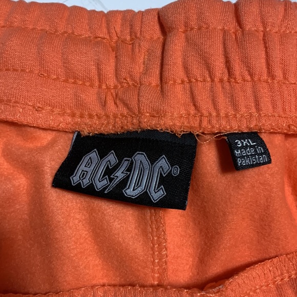 AC\DC Lic jogger shorts melon color size 3XL - Picture 4 of 8